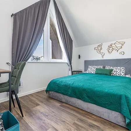 Jurzole - 2 Sesiavieciai Kotedzai Kunigiskiuose - By Hello Sea Homes *
