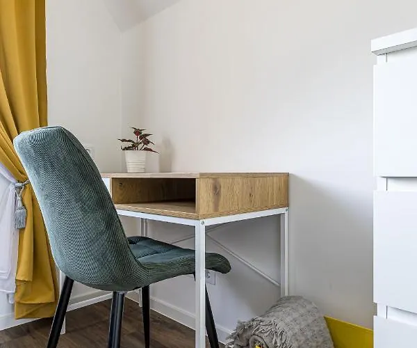 Jurzole - 2 Sesiavieciai Kotedzai Kunigiskiuose - By Hello Sea Homes *