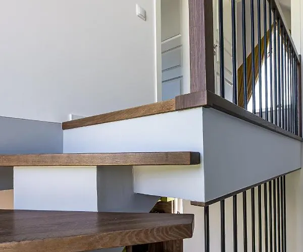 Appartamento Jurzole - 2 Sesiavieciai Kotedzai Kunigiskiuose - By Hello Sea Homes